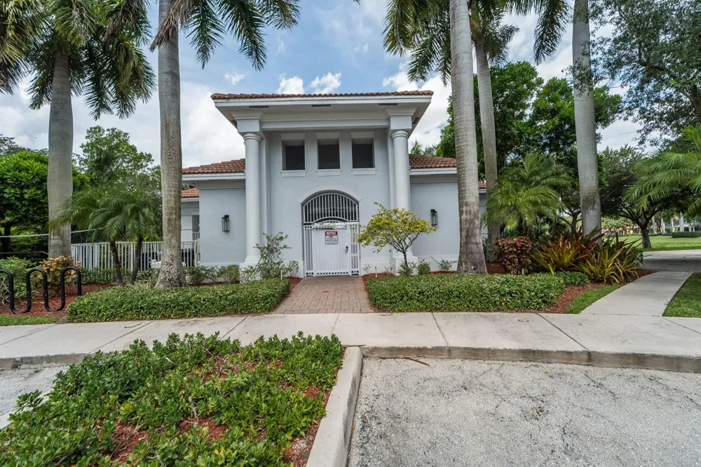 4542 Danson Way Delray Beach, FL 33445