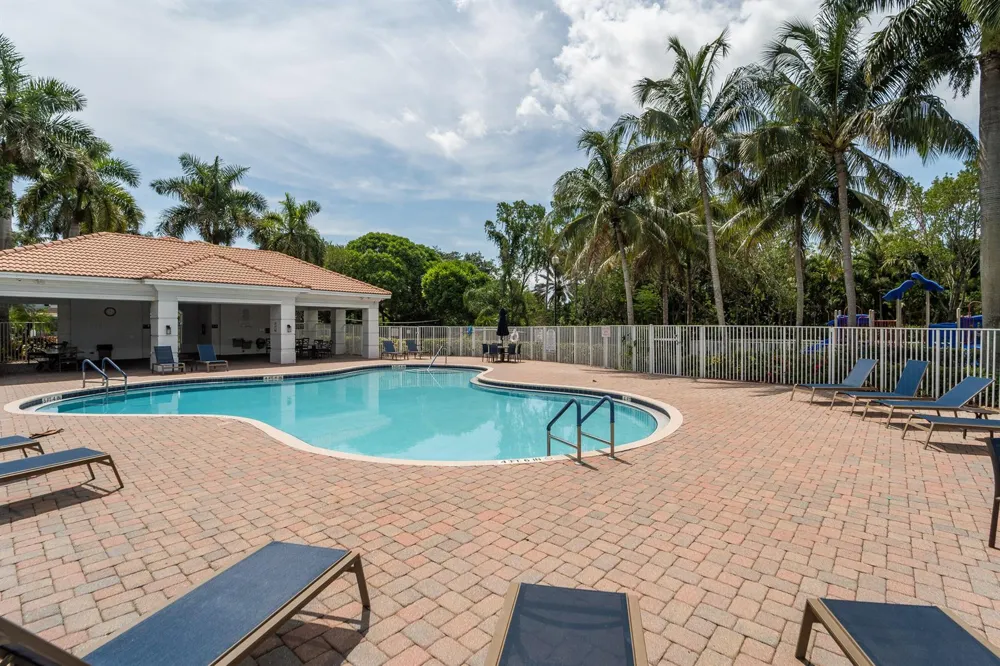 4542 Danson Way Delray Beach, FL 33445