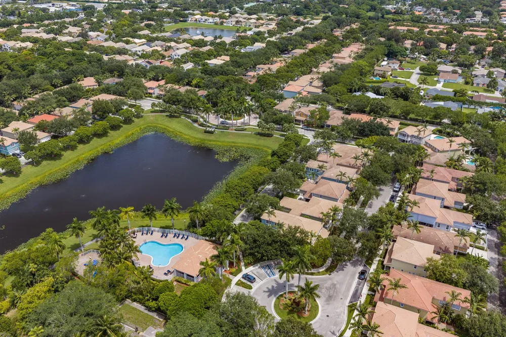 4542 Danson Way Delray Beach, FL 33445