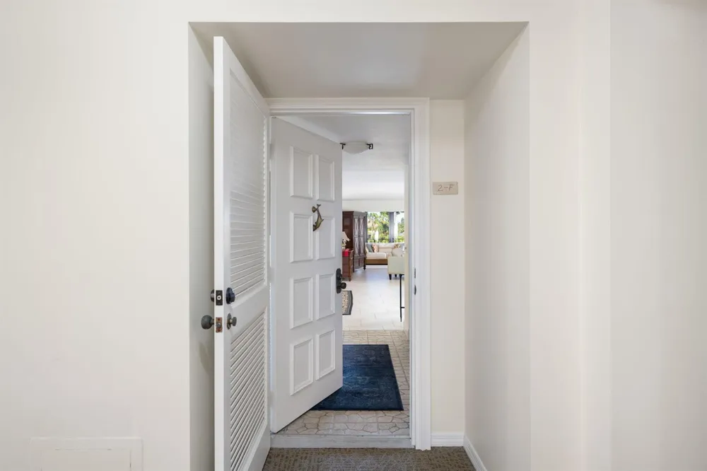 1825 Mooringline Drive #2-F Vero Beach, FL 32963