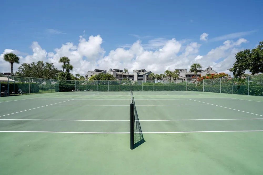 1825 Mooringline Drive #2-F Vero Beach, FL 32963