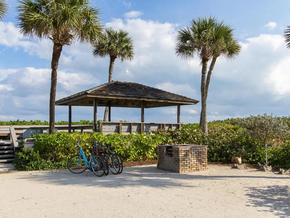 1825 Mooringline Drive #2-F Vero Beach, FL 32963
