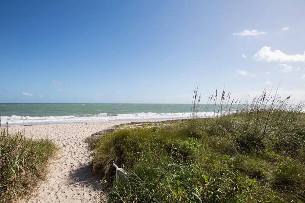 1825 Mooringline Drive #2-F Vero Beach, FL 32963