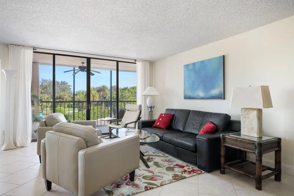 1825 Mooringline Drive #2-F Vero Beach, FL 32963