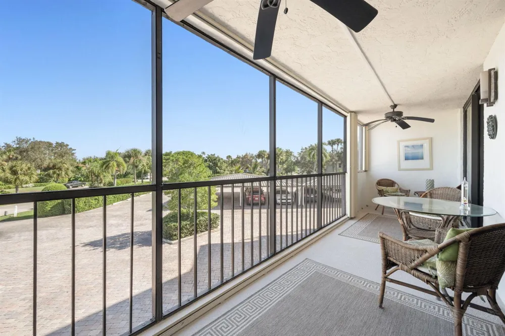1825 Mooringline Drive #2-F Vero Beach, FL 32963