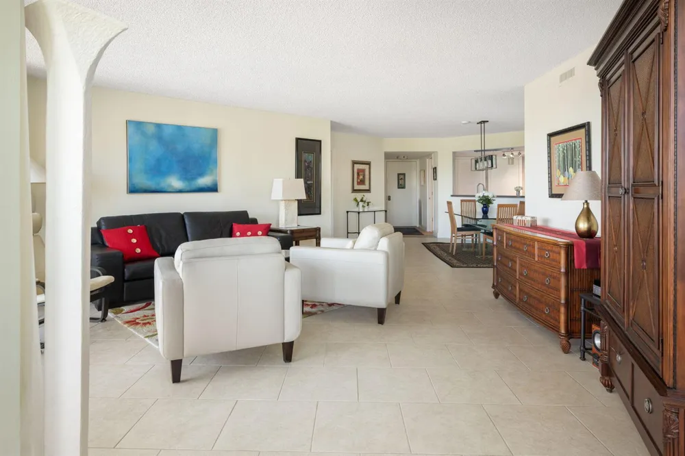 1825 Mooringline Drive #2-F Vero Beach, FL 32963