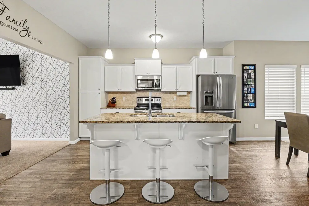 2129 Kensington Park Circle Holland, MI 49423