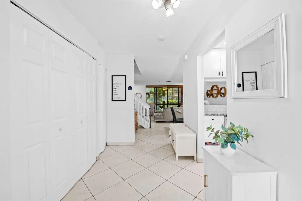 3952 COCOPLUM CIRCLE #3646 Coconut Creek, FL 33063