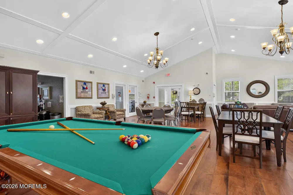 21 Snowberry Lane Howell, NJ 07731