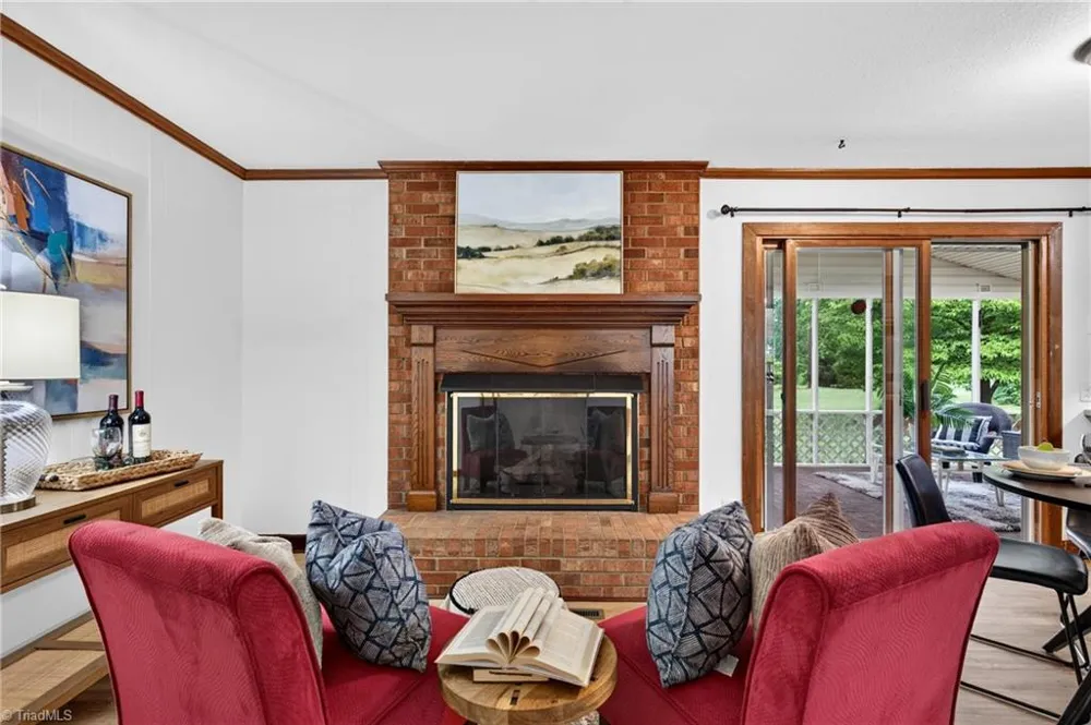 200 Brookview Circle Jamestown, NC 27282