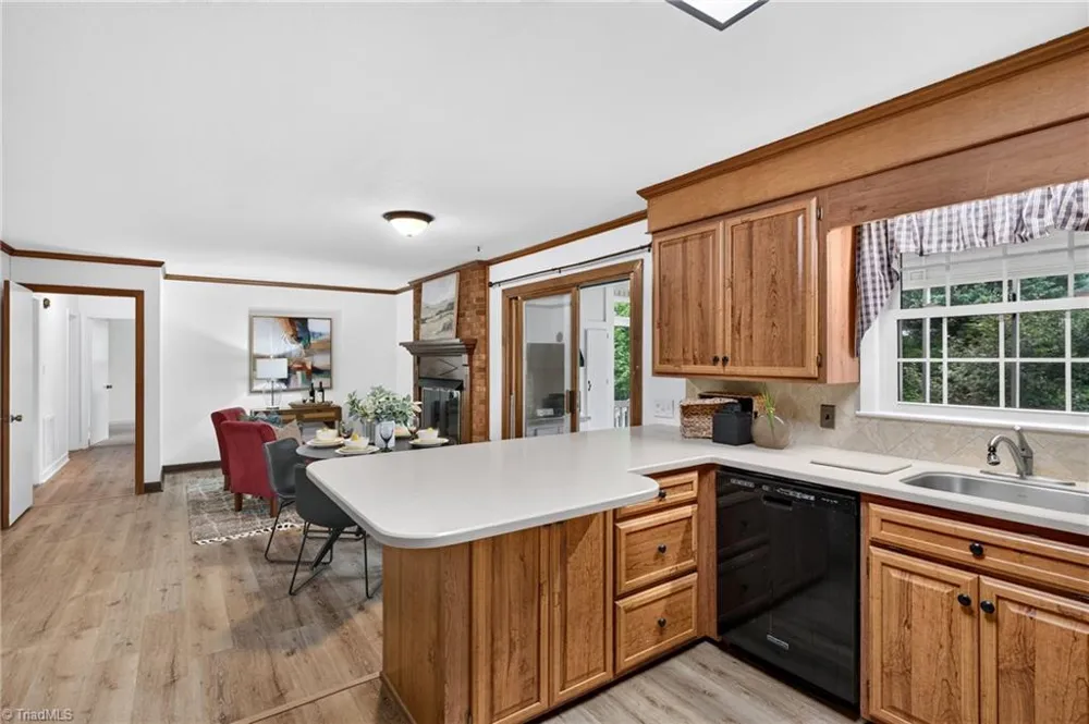 200 Brookview Circle Jamestown, NC 27282