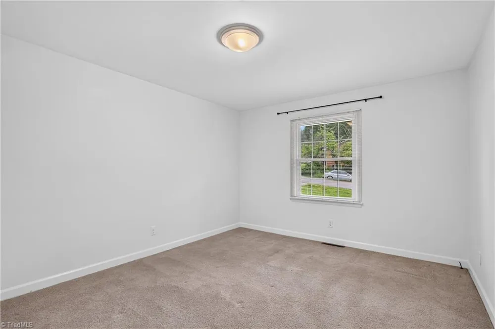 200 Brookview Circle Jamestown, NC 27282