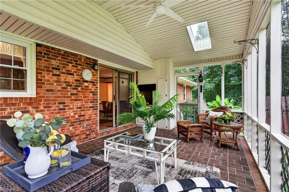 200 Brookview Circle Jamestown, NC 27282
