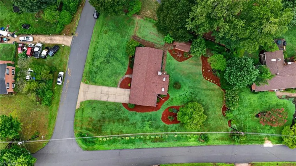 200 Brookview Circle Jamestown, NC 27282
