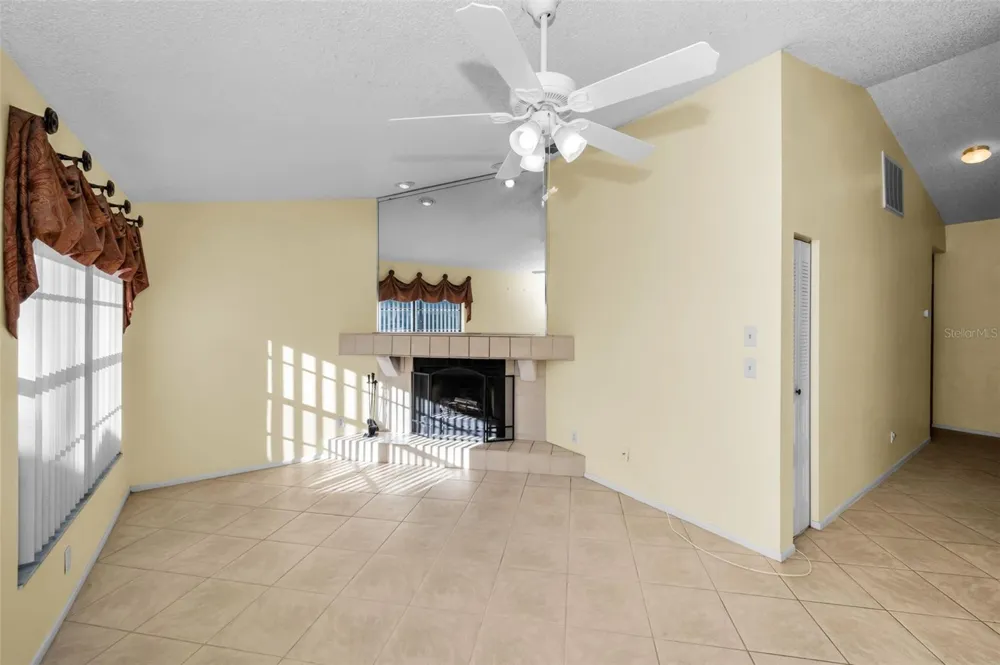 3500 MAGNOLIA RIDGE CIRCLE #405 Palm Harbor, FL 34684