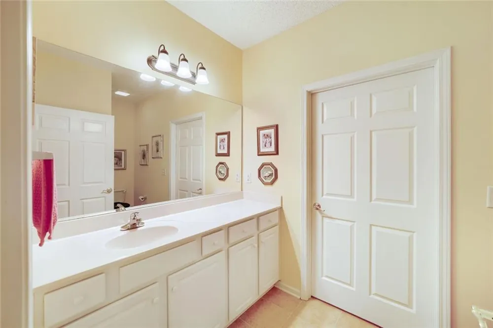 166 Camry Lane Grayson, GA 30017