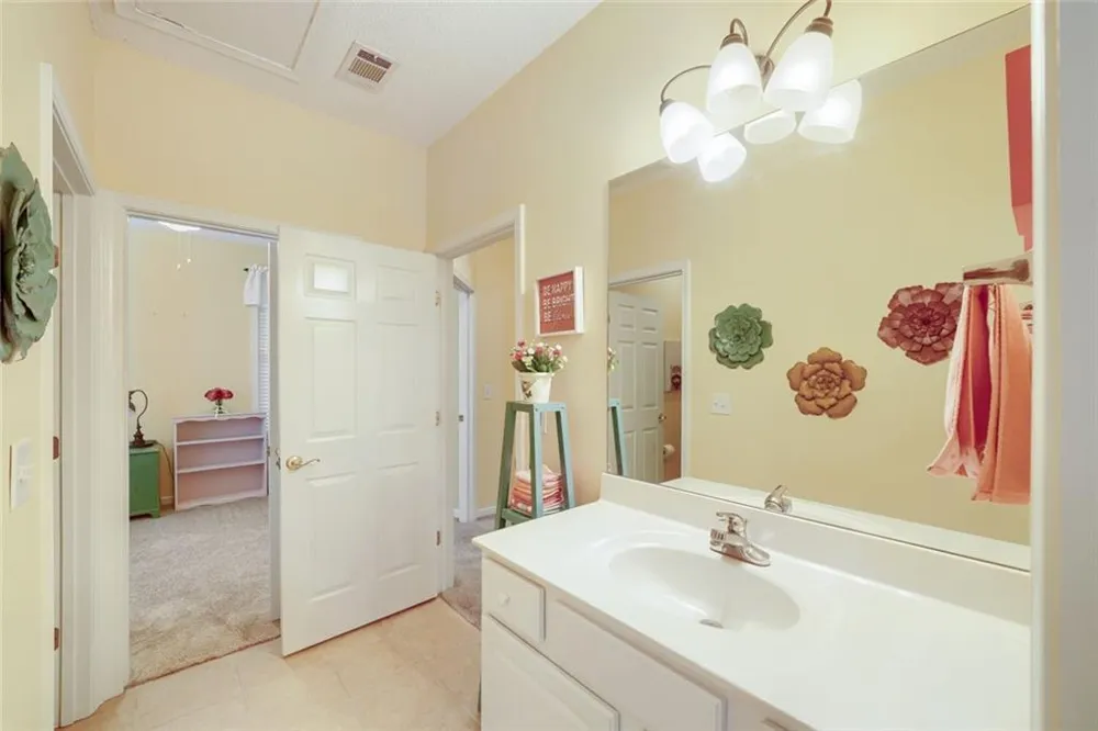 166 Camry Lane Grayson, GA 30017