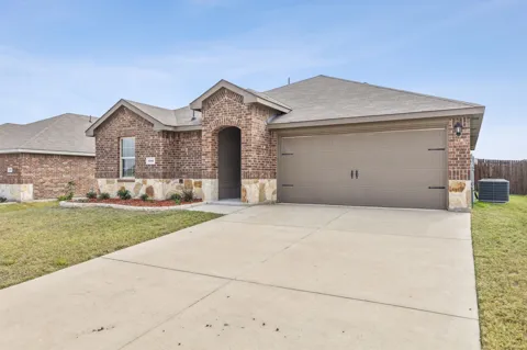 606 Wrangler Drive