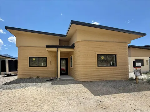 4885 Main Street