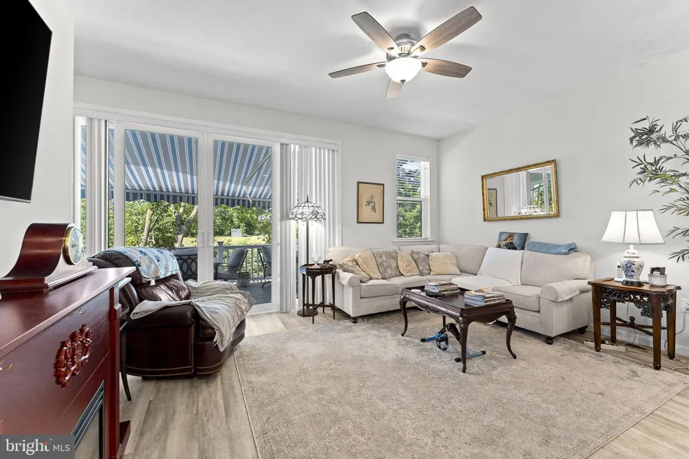 114 CURTAIN FALL DRIVE Middletown, VA 22645