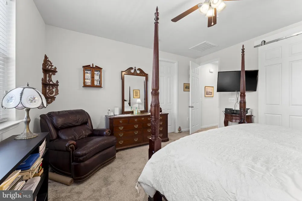 114 CURTAIN FALL DRIVE Middletown, VA 22645
