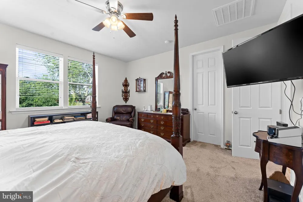 114 CURTAIN FALL DRIVE Middletown, VA 22645