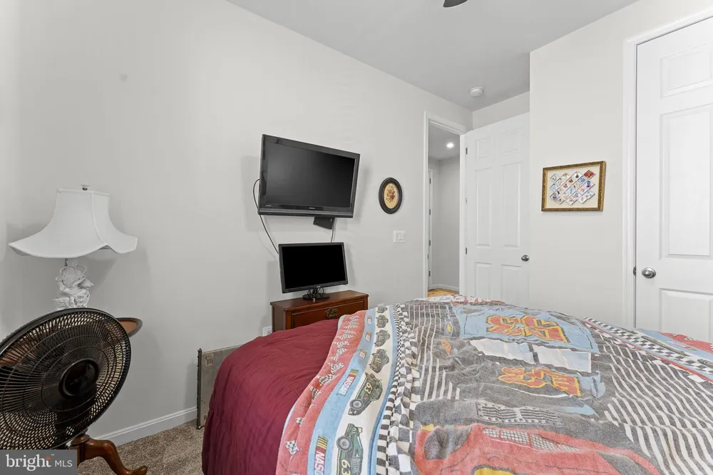 114 CURTAIN FALL DRIVE Middletown, VA 22645