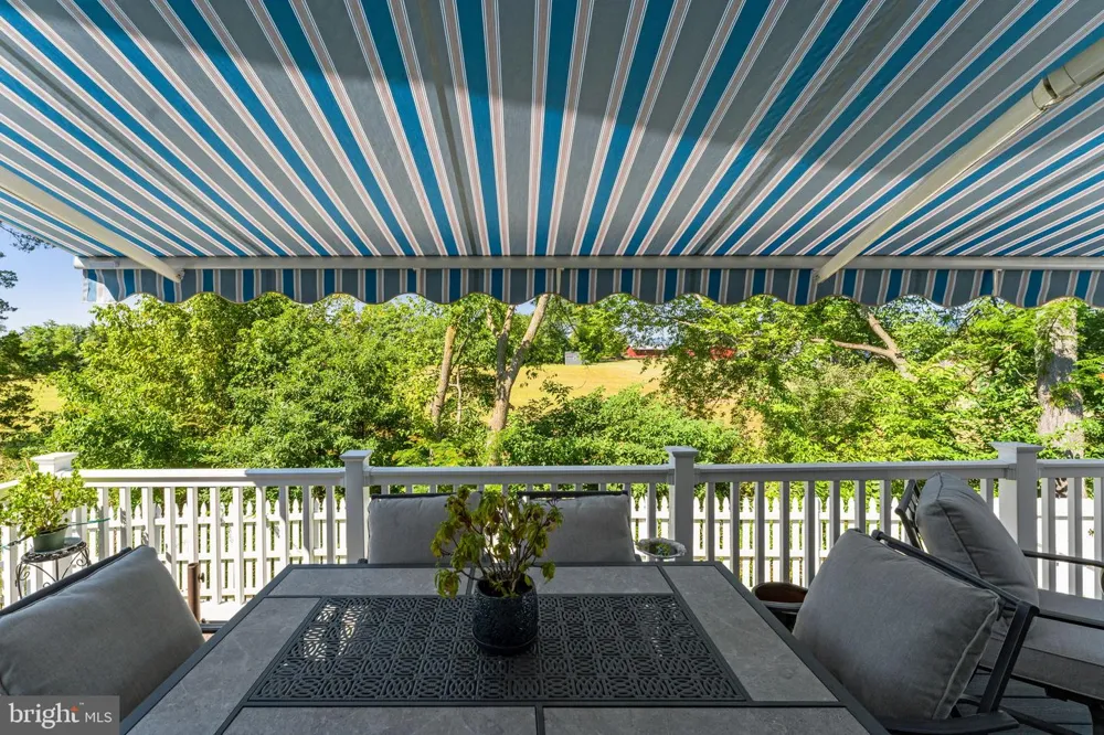 114 CURTAIN FALL DRIVE Middletown, VA 22645