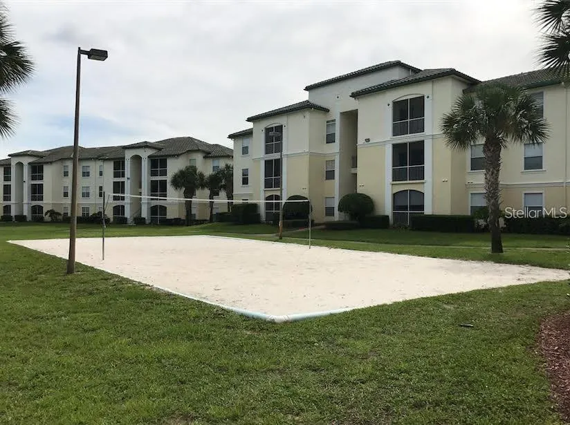8904 LEGACY COURT #110 Kissimmee, FL 34747