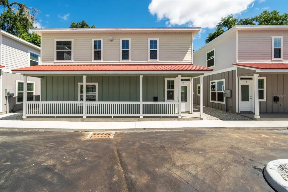622 NW 3RD AVENUE #7 Gainesville, FL 32601