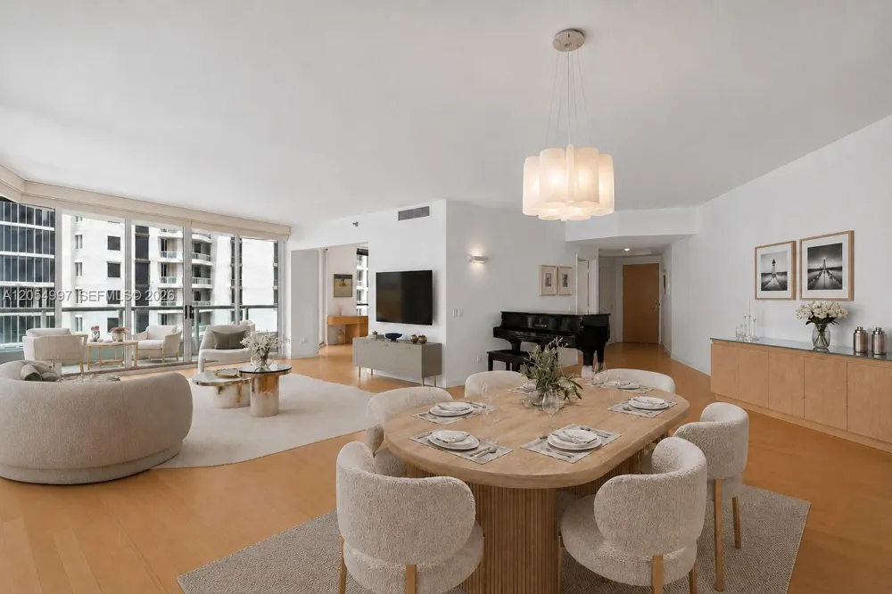 21150 Point Pl #1605 Aventura, FL 33180