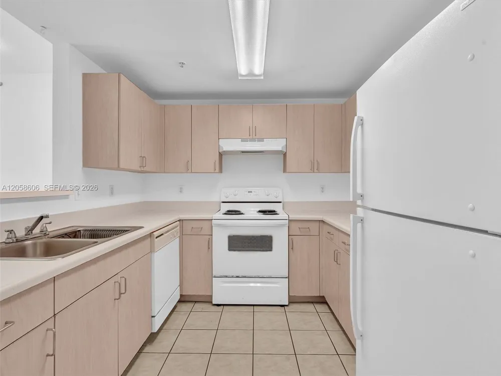 50 Menores Ave #518 Coral Gables, FL 33134