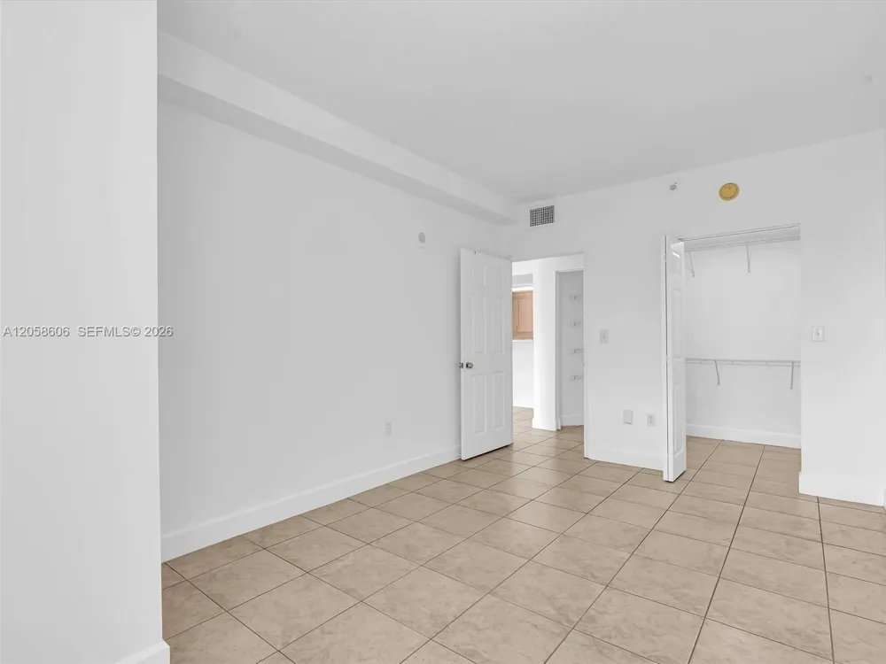 50 Menores Ave #518 Coral Gables, FL 33134