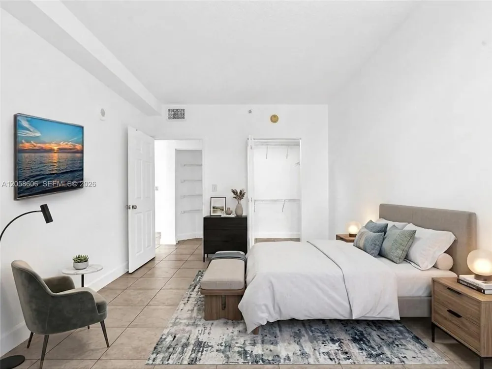 50 Menores Ave #518 Coral Gables, FL 33134
