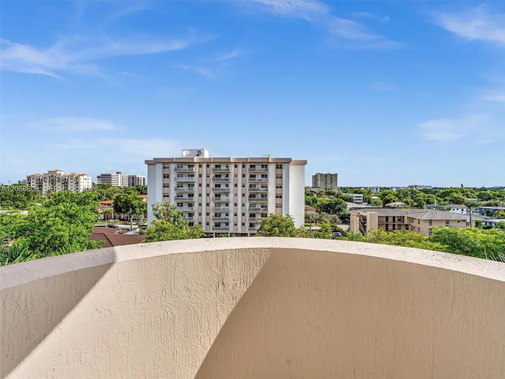 50 Menores Ave #518 Coral Gables, FL 33134