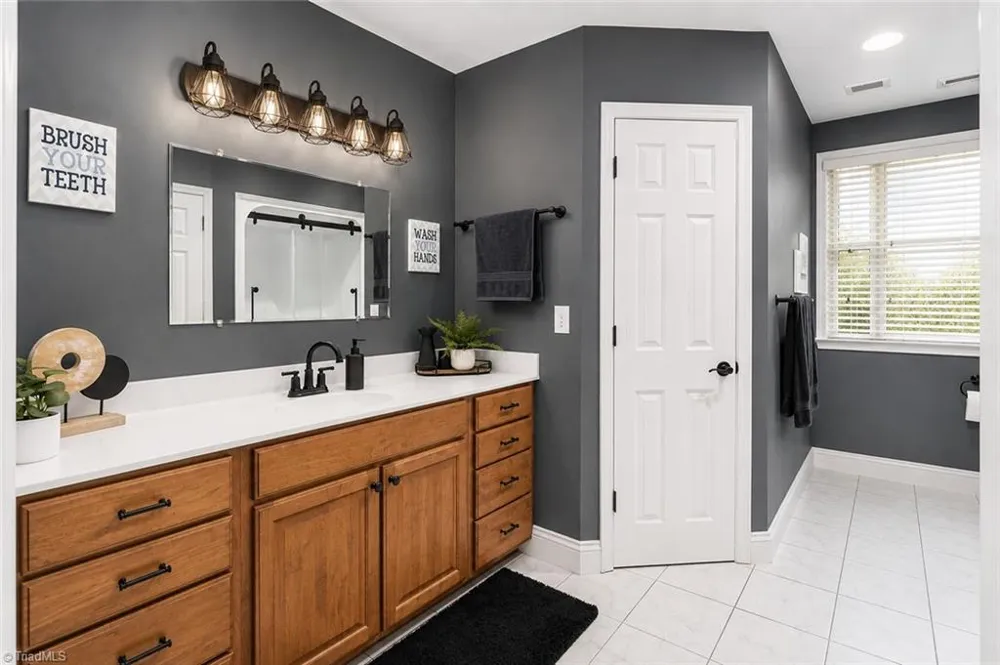 208 Monk Court North Wilkesboro, NC 28659
