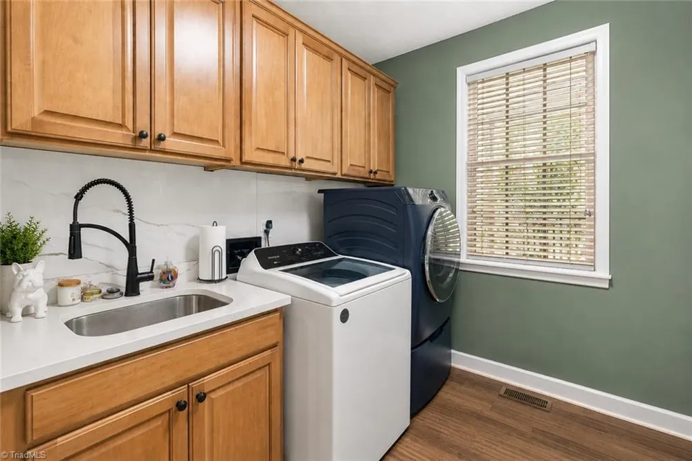 208 Monk Court North Wilkesboro, NC 28659