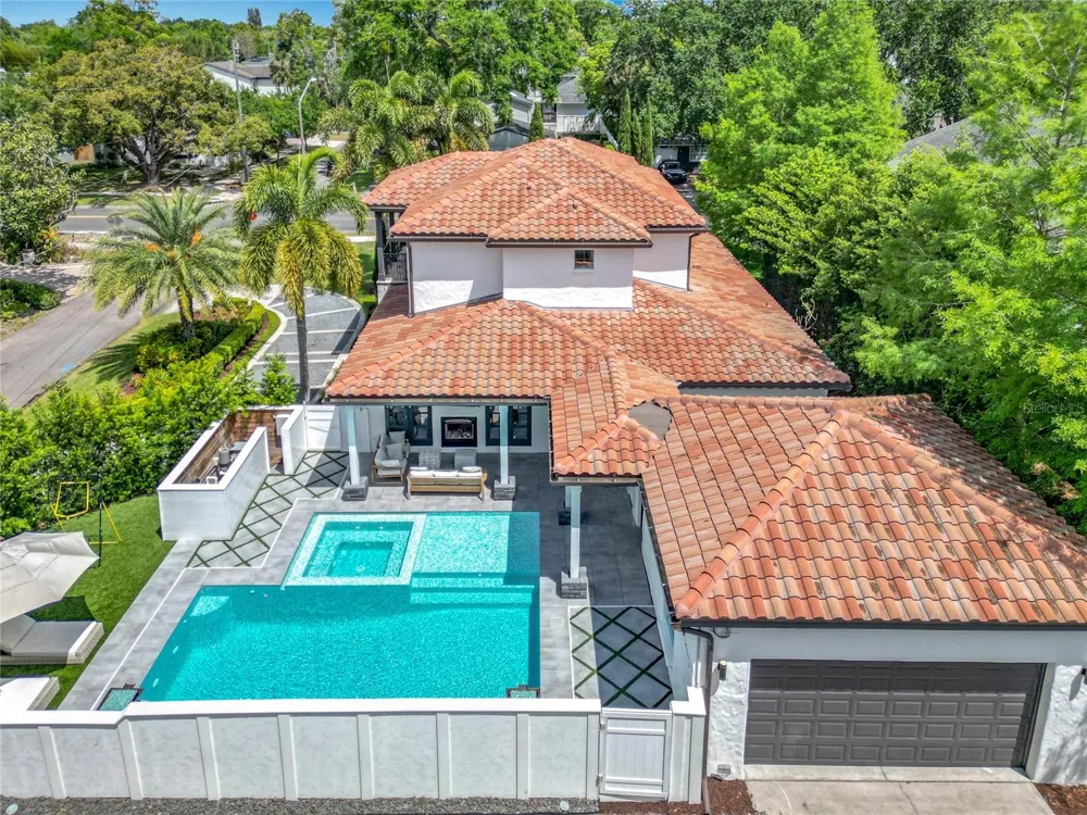 2614 PARKLAND DRIVE Winter Park, FL 32789