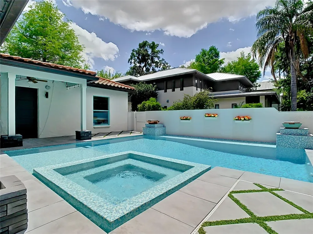 2614 PARKLAND DRIVE Winter Park, FL 32789