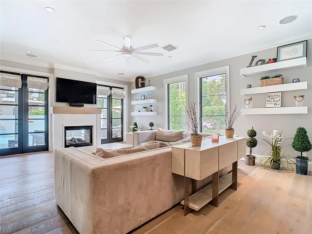 2614 PARKLAND DRIVE Winter Park, FL 32789