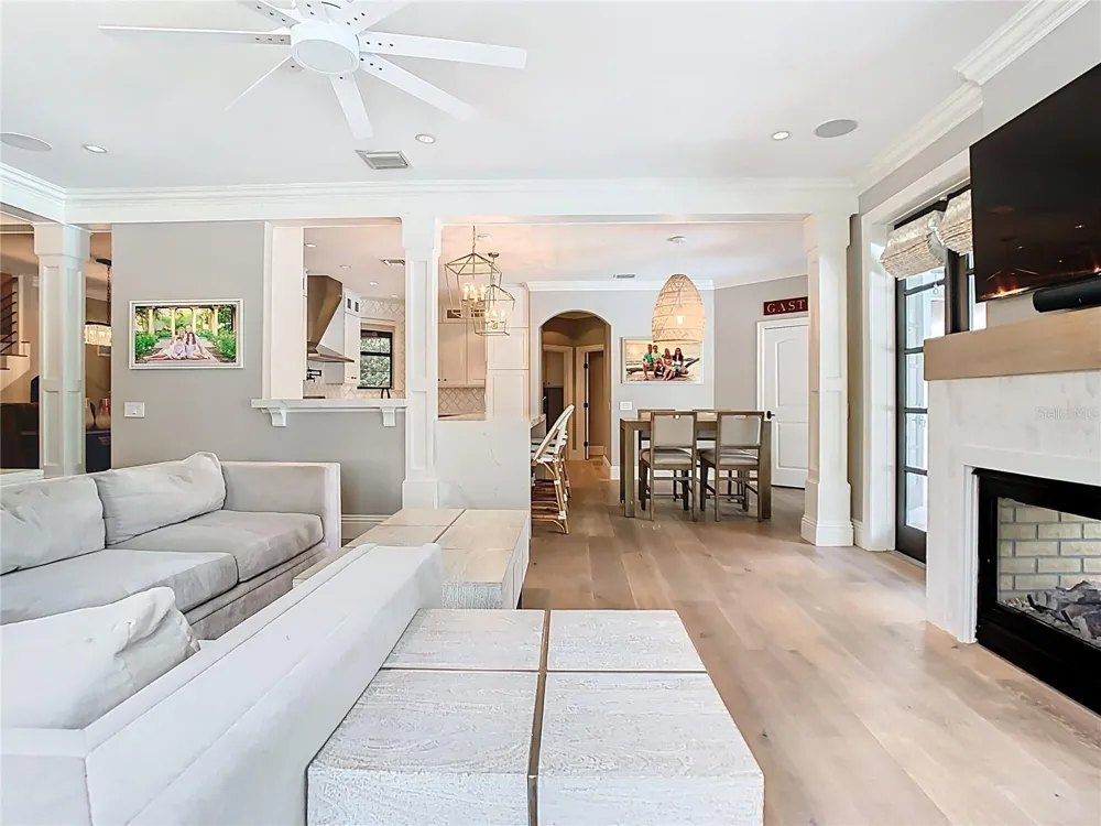 2614 PARKLAND DRIVE Winter Park, FL 32789