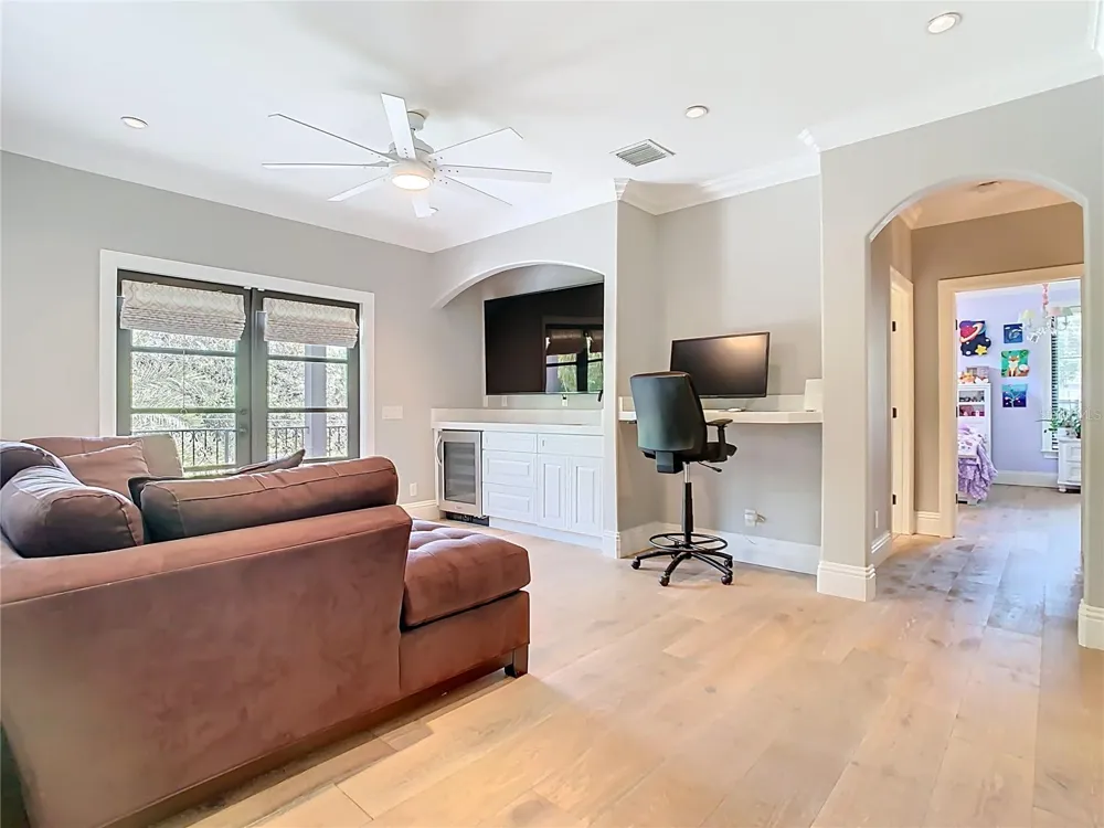 2614 PARKLAND DRIVE Winter Park, FL 32789