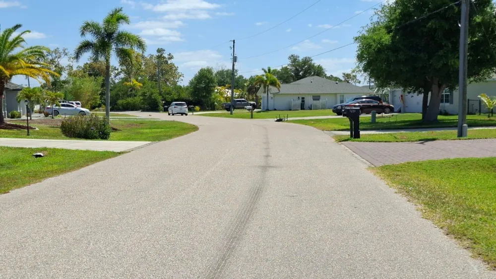 16147 DINAL DRIVE Punta Gorda, FL 33955