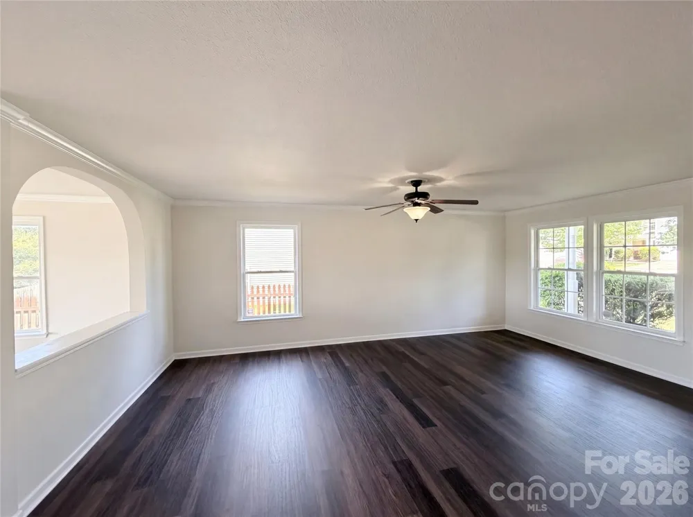 185 Boiling Brook Drive Statesville, NC 28625