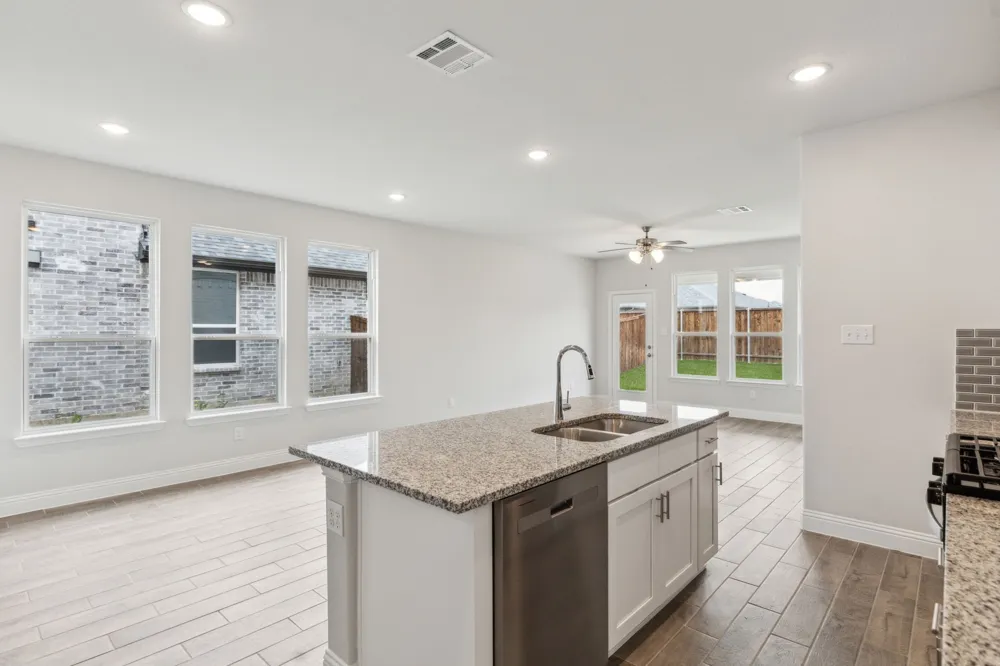 709 Rain Barrel Place Weston, TX 75009