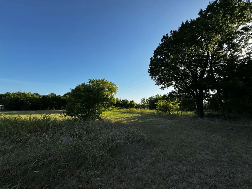 4270 Belz Road Sanger, TX 76266