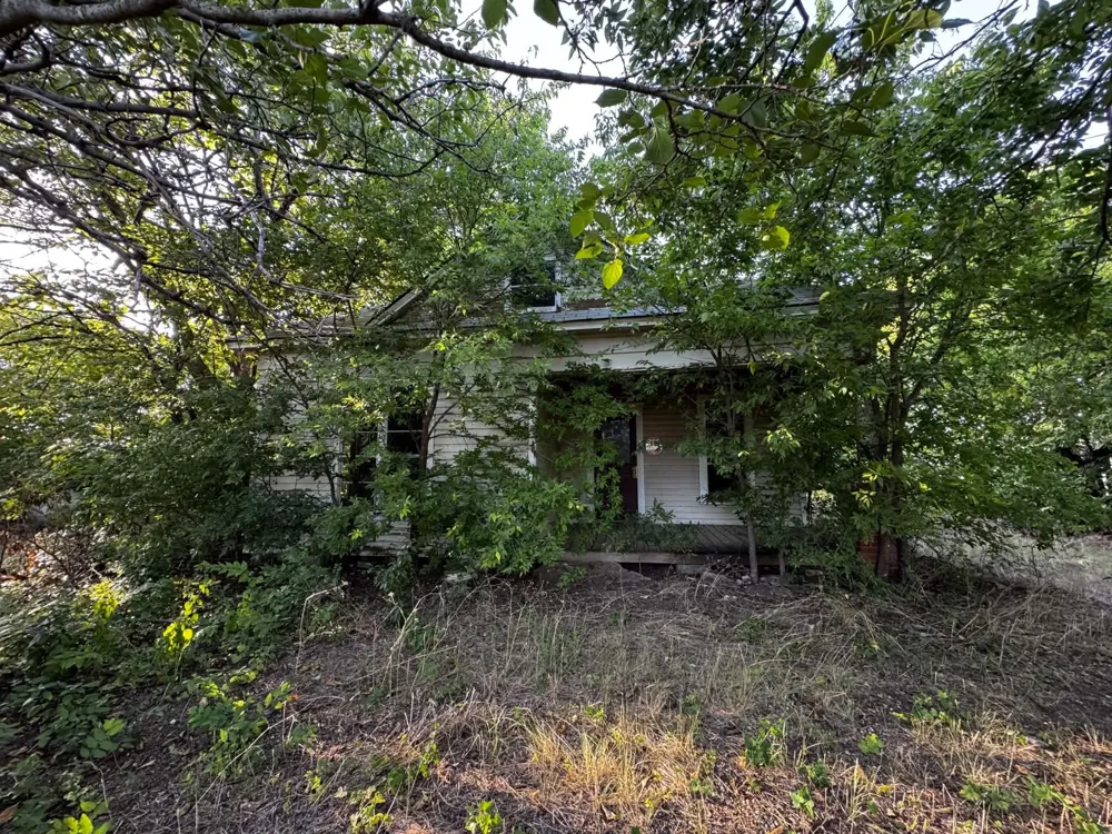 4270 Belz Road Sanger, TX 76266