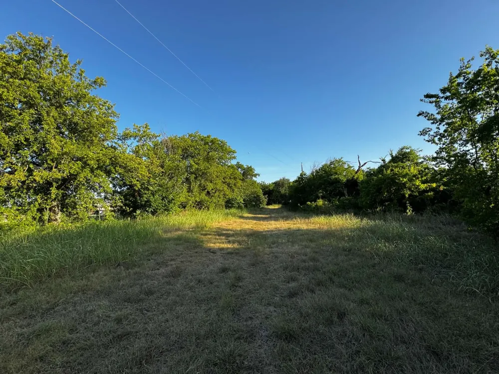 4270 Belz Road Sanger, TX 76266