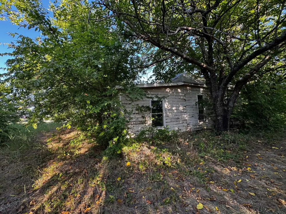4270 Belz Road Sanger, TX 76266