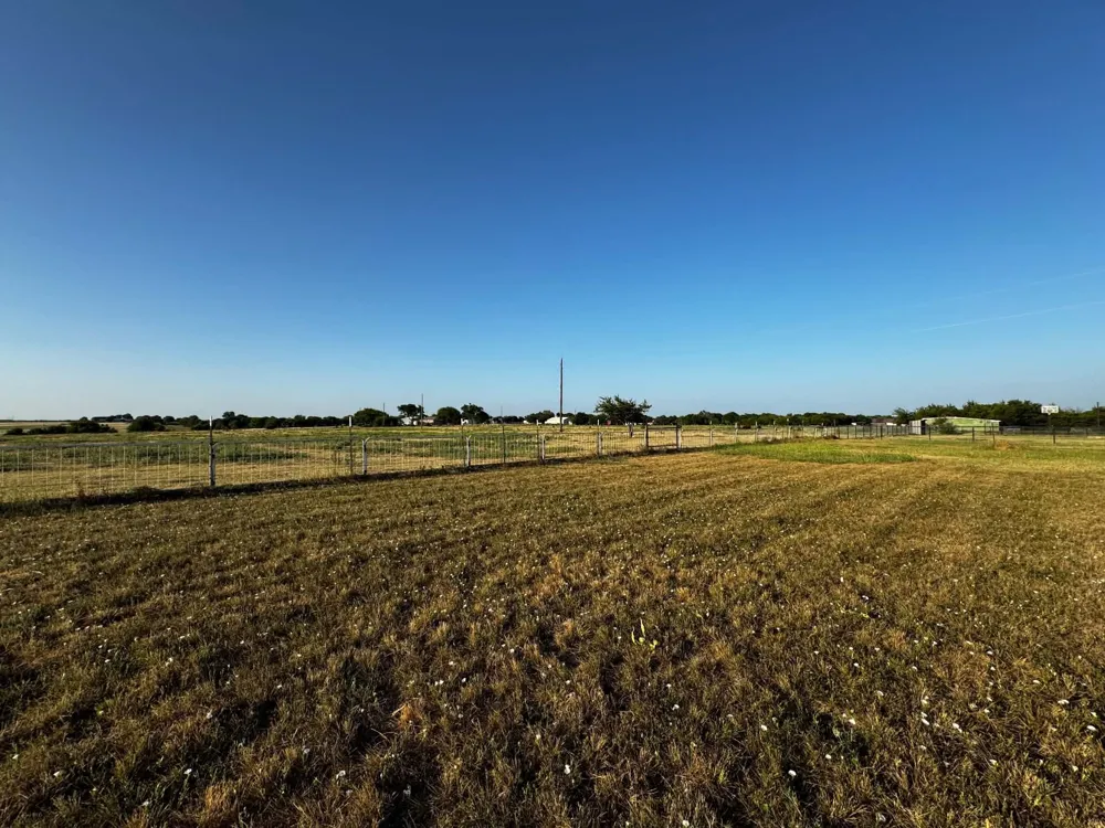 4270 Belz Road Sanger, TX 76266